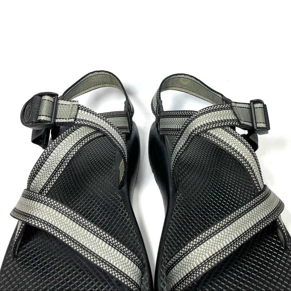 Chaco Sandals Men’s Size‎ 13 M Ankle Strap Vibram Gray Stripped Fabric